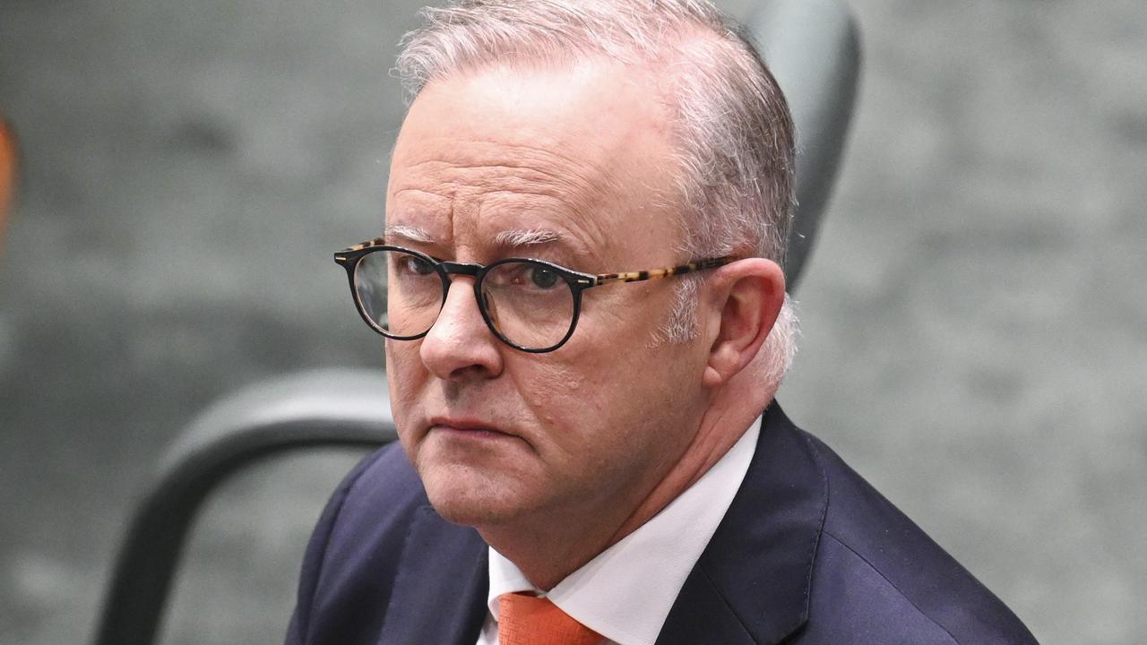 Albo under fire on Qantas upgrades