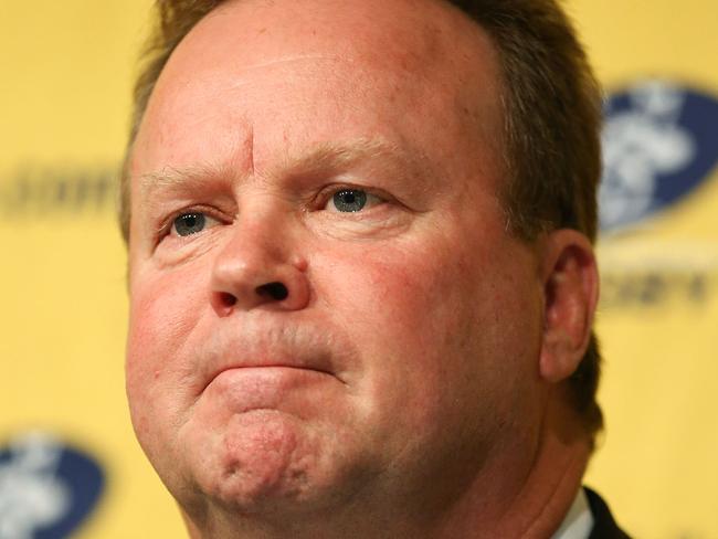 SYDNEY, AUSTRALIA - APRIL 10:  Bill Pulver, CEO of Australian Rugby Union,  speaks to the media during an ARU press conference at ARU HQ on April 10, 2017 in Sydney, Australia.  (Photo by Brendon Thorne/Getty Images)