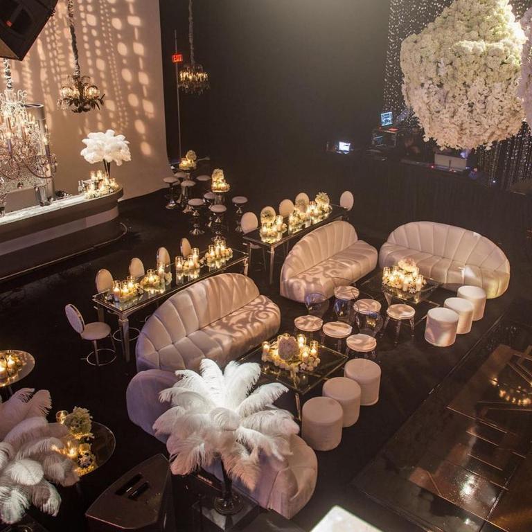 Inside Kris Jenners 2m Great Gatsby Themed 60th Birthday Gold Coast Bulletin 