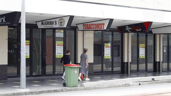 Empty shops in Surfers Paradise. Picture: Tertius Pickard.