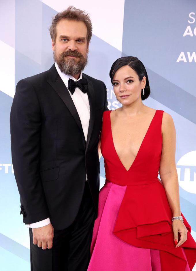 Lily Allen wore a 5 500 vintage Dior dress to marry David Harbour