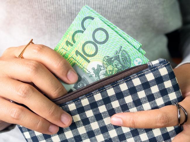 Lobby groups say Australia's child support system is letting mothers and fathers down.