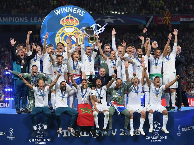 KIEV, UKRAINE - MAY 26:  Real Madrid captain Sergio Ramos lifts the trophy after winning the UEFA Champions League final between Real Madrid and Liverpool on May 26, 2018 in Kiev, Ukraine.  (Photo by Shaun Botterill/Getty Images)