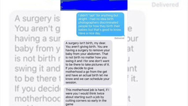 Text chain with pregnant mother and birth photographer. Source: Facebook 