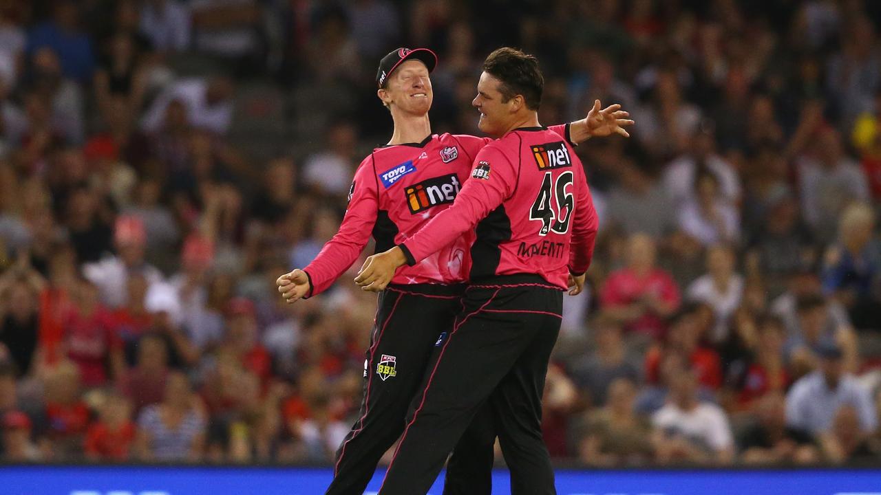 BBL, Big Bash League, Melbourne Renegades vs Sydney Sixers live cricket scores, blog, teams, news, updates from Marvel Stadium