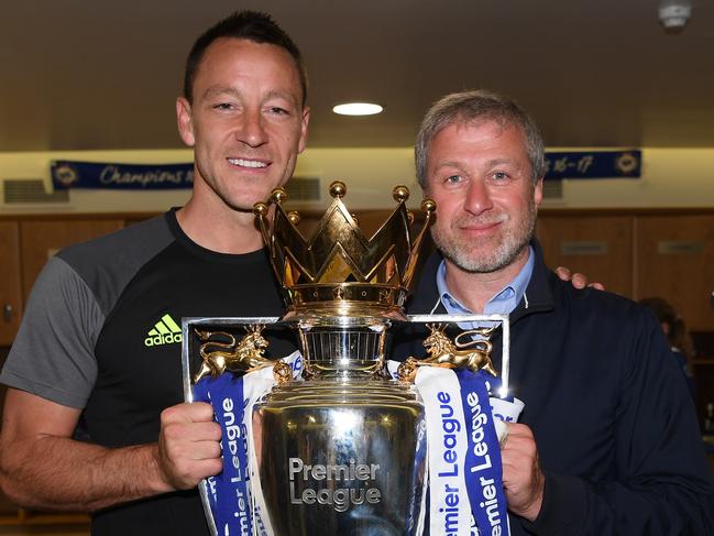 John Terry and Roman Abramovich with the Premier League Trophy in 2017. Picture: Darren Walsh/Chelsea FC via Getty Images