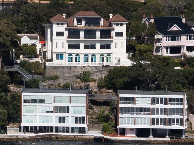 An aerial view of houses at Point Piper, taken from an Australian Army Black Hawk helicopter, in Sydney, Friday, September 6, 2019. (AAP Image/Paul Braven) NO ARCHIVING