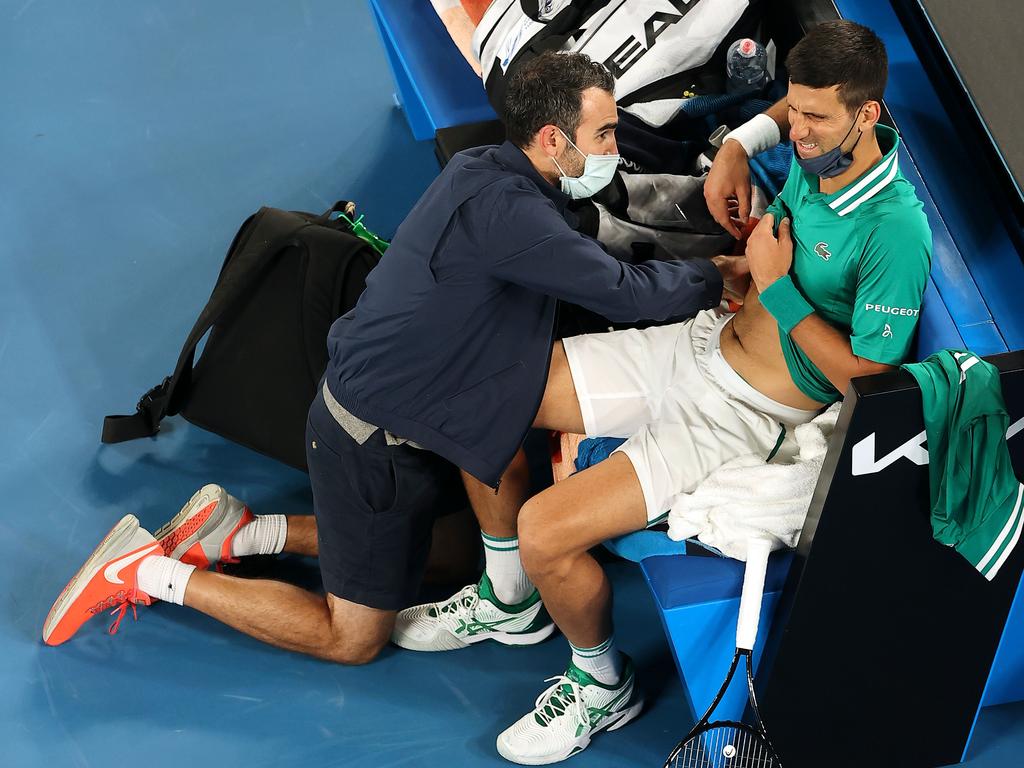 Novak Djokovic injury update flips Australian Open 2021 draw, odds