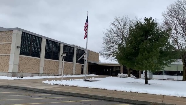 Upstate New York Sheriff’s Deputy Recites Pledge of Allegiance Outside ...