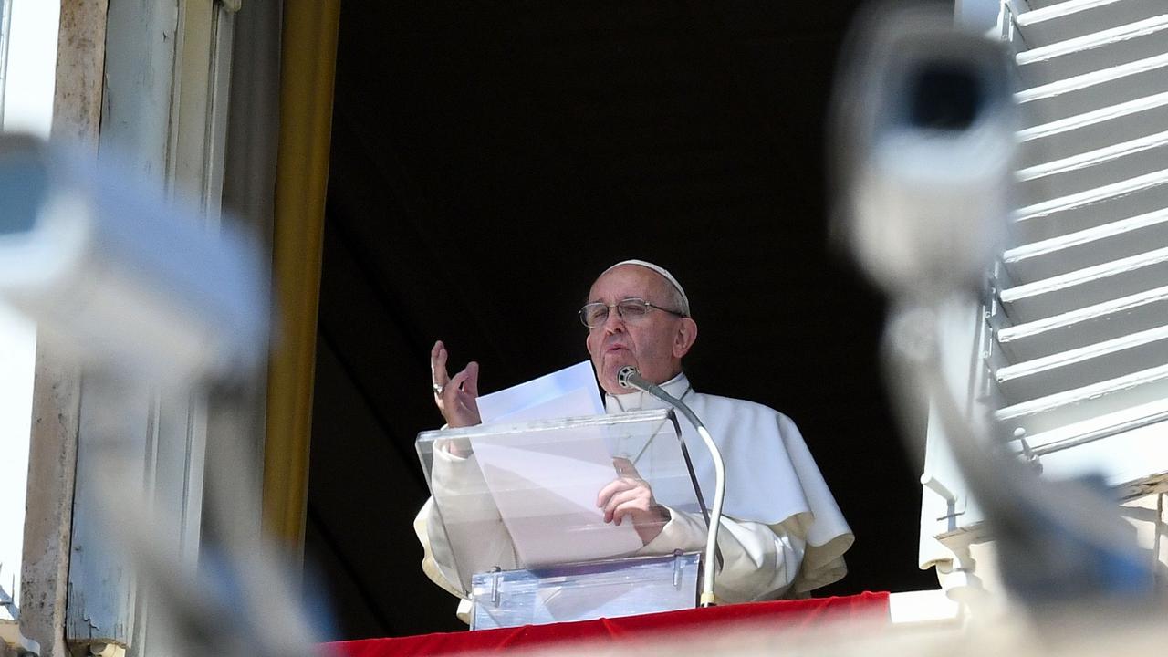 Pope Francis, Catholic Child Abuse: Pope Blasted Over ‘stunning Letdown ...