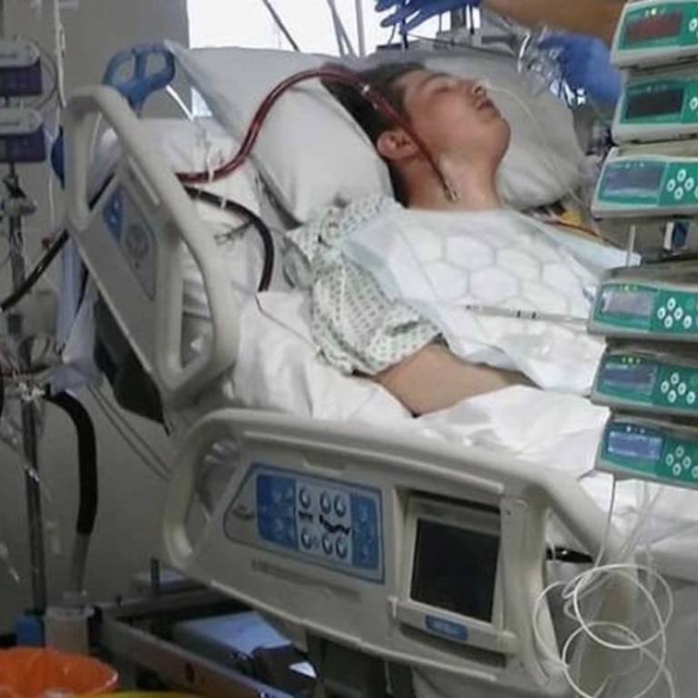 Teen Nearly Dies From Vaping, Left With Permanently Damaged Lungs ...