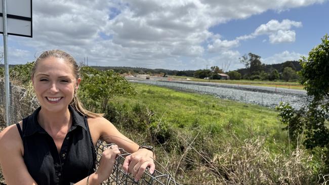 Meaghan Scanlon inspecting the first stage of the Coomera Connector at Nerang during the 2024 Queensland election campaign. Picture: Andrew Potts.