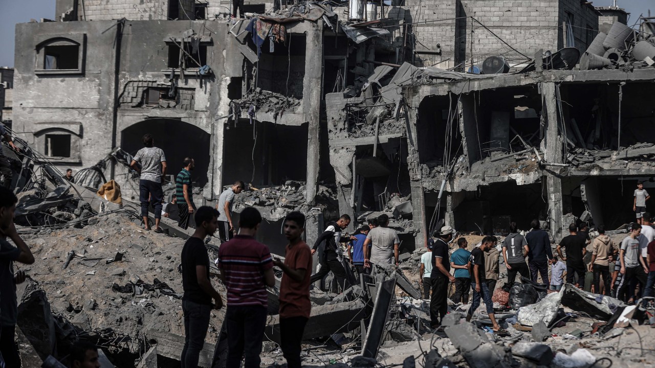 Australians tell of 'nightmare' in war-torn Gaza after fleeing enclave ...