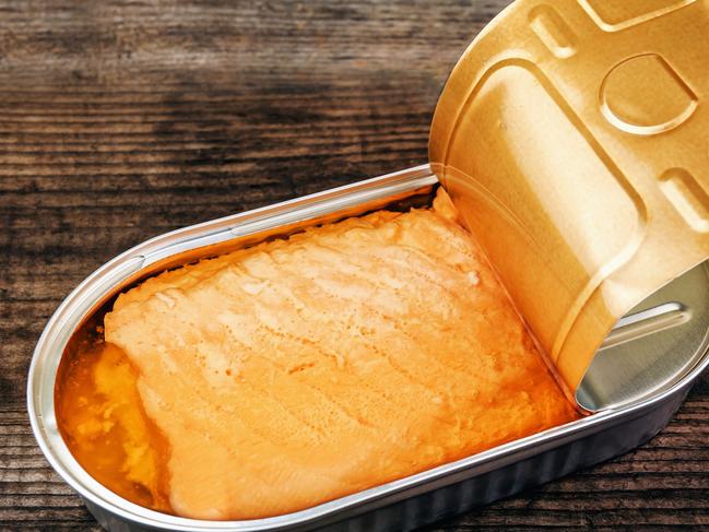 Greek yoghurt, tinned salmon and red onion as a sandwich filling? Yum!