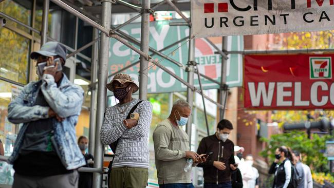 New Yorkers line up outside a COVID-19 testing clinic on November 11. Picture: AFP