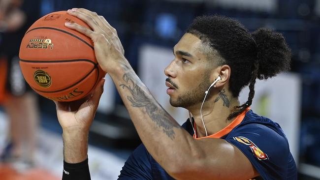 Keanu Pinder of the Taipans. (Photo by Ian Hitchcock/Getty Images)