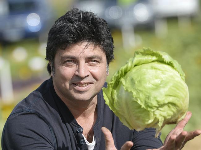 East Gippsland Leafy Vegetable Demonstration Day. Lindenow. Geoff Jansz,  chef.