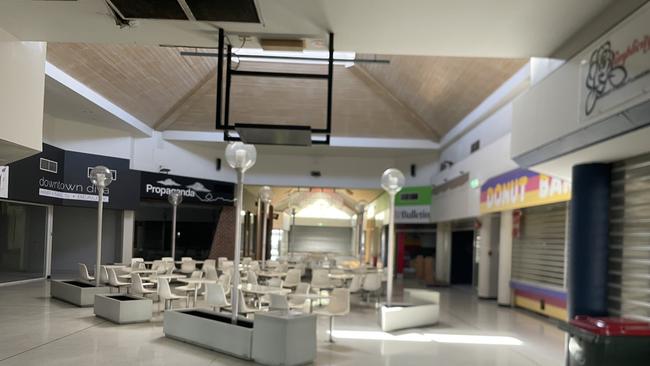 No sign of activity at the Kern Arcade on April 29, 2025 two weeks after the sale settled.