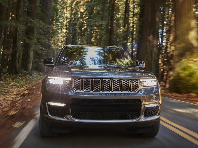 2021 Jeep Grand Cherokee.