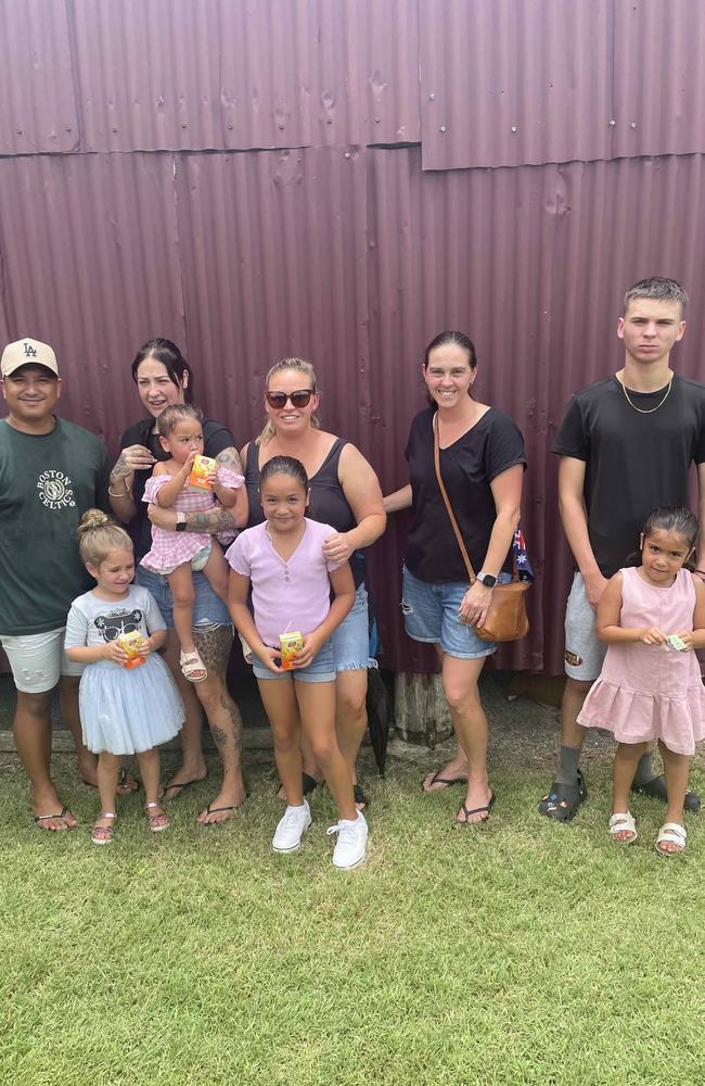 Harper Combes, Tori Combes, Mawhan Easton, Ocean Easton, Koko Easton, Tegan, Taven, Talia and Shannon at the Hervey Bay Historical Society's Australia Day event.