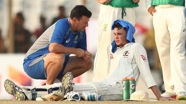 Peter Handscomb feels the heat in Chittagong.