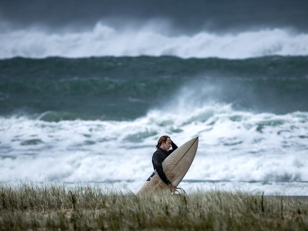 Cyclone Alfred at North Kirra. Picture: Nigel Hallett