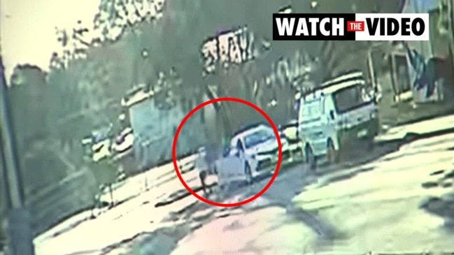 Carjacking at Hackham caught on camera (7NEWS)