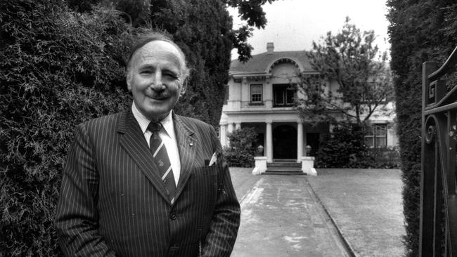 Sir Edward Dunlop outside his Toorak home.