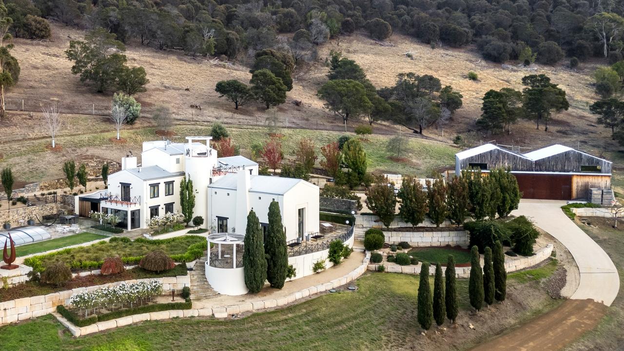 Wake up to bliss: Dreamy vineyard home with epic views