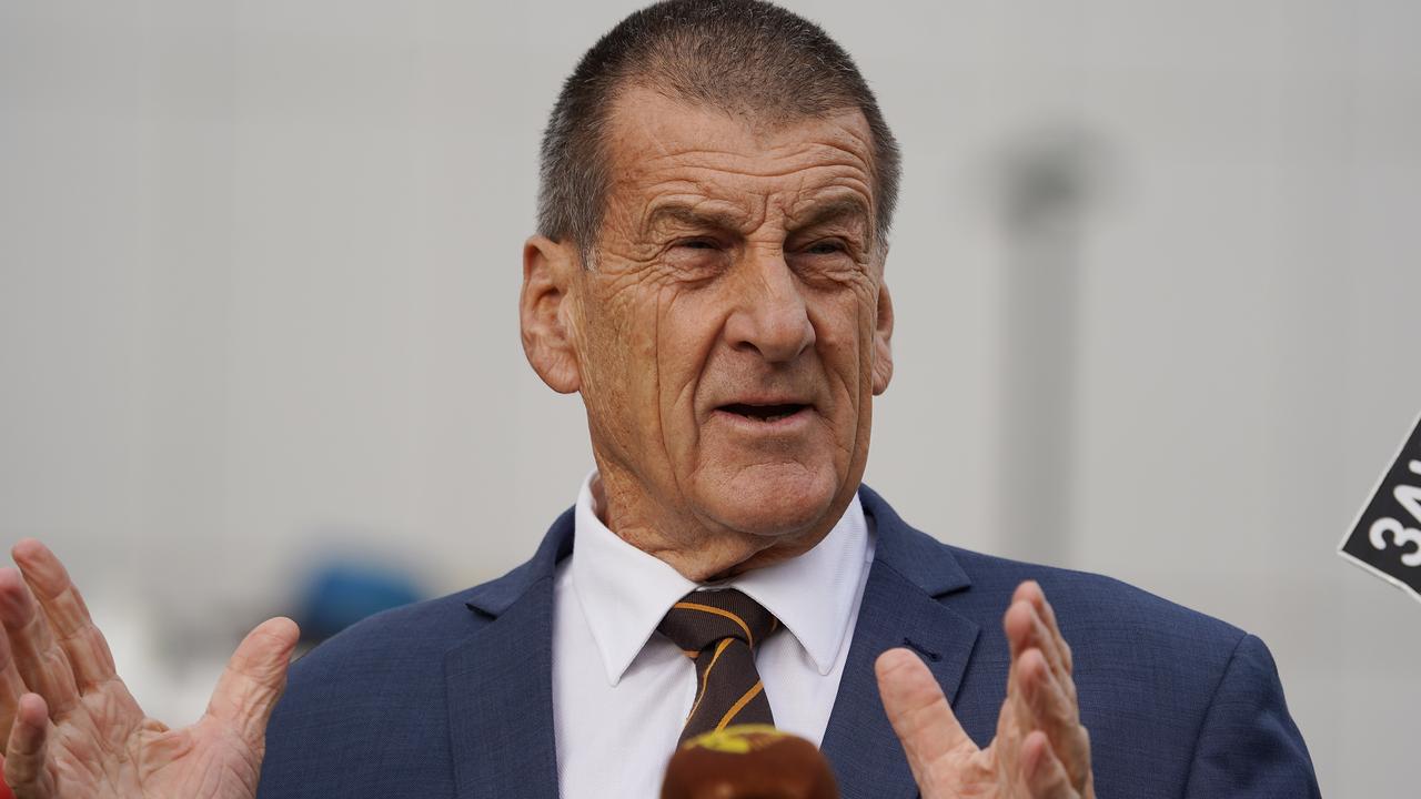AFL 2020: Jeff Kennett car accident, thought he would die, Hawthorn president, dragged under his car in his driveway