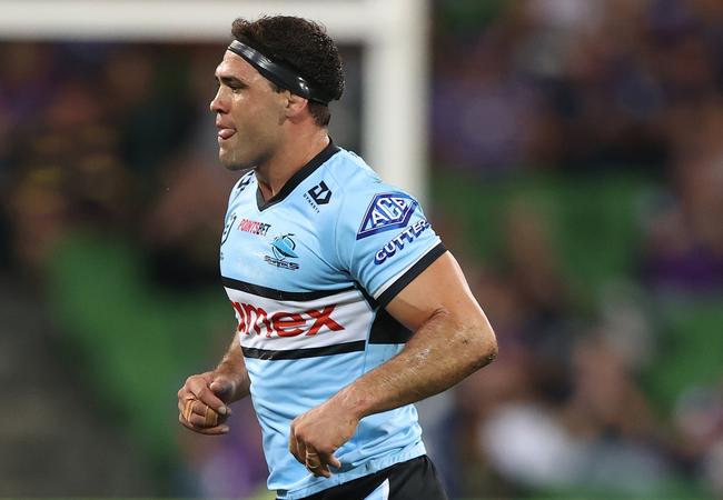 Dale Finucane leaves the field with concussion (Photo by Robert Cianflone/Getty Images)