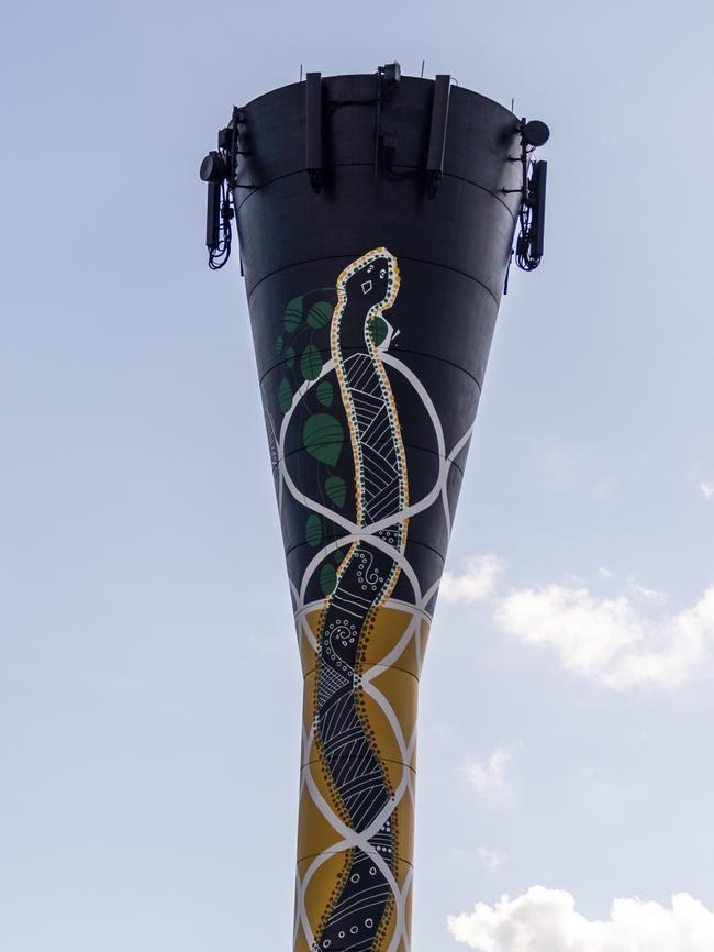 Darwin Airport communications tower has Indigenous art.