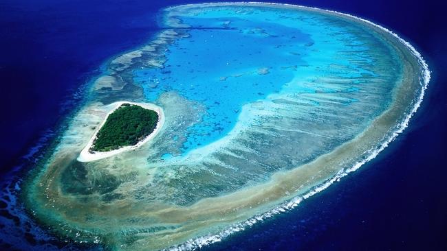 A tourist boat carrying 42 people caught fire this afternoon near Lady Musgrave Island.