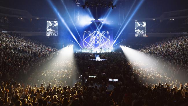 Australian Census: Hillsong’s Brian Houston says churches need to ...