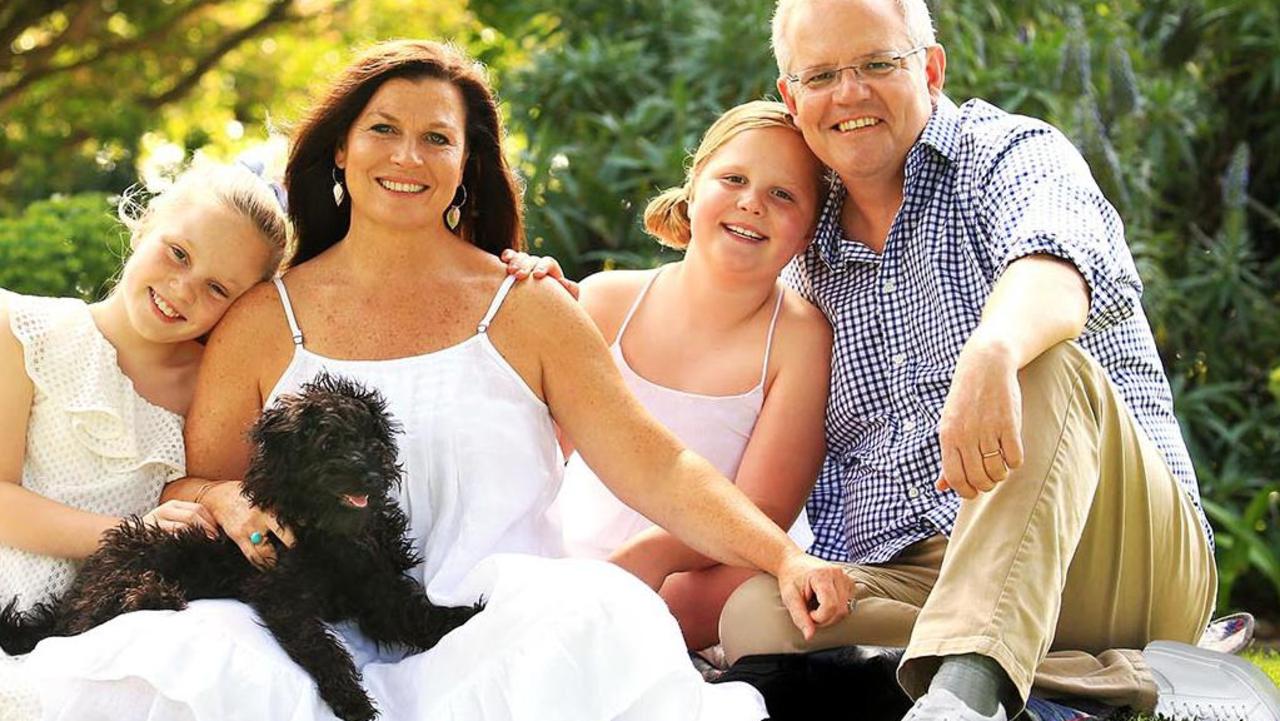 Scott Morrison's family portrait...and Photoshopped shoes