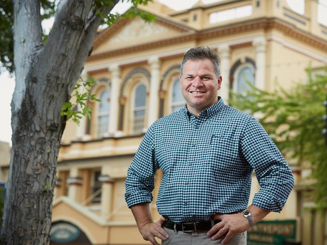 Shooter, Fishers and Farmers Party MP Phil Donato at his electorate in Orange. Picture: Grahamn Schumann