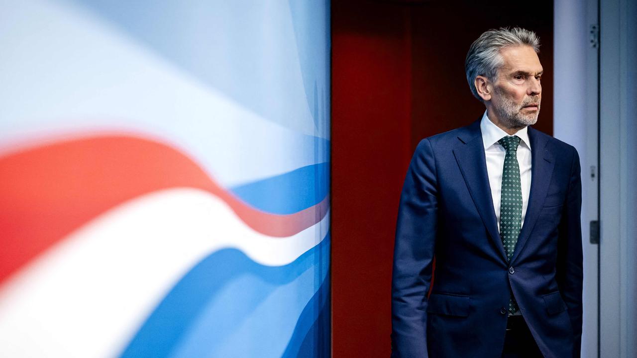 Dutch PM quits after immigration dispute