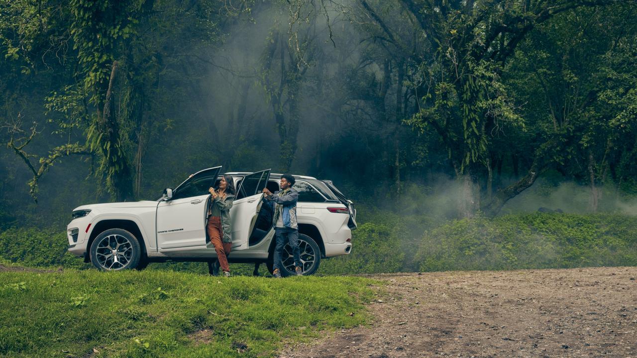 Jeep’s Grand Cherokee is on sale.