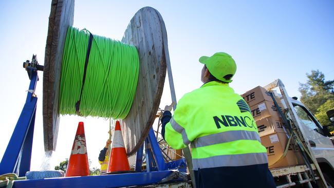 A new survey shows more than half of Australians who connected to the National Broadband Network have experienced problems during the transition.