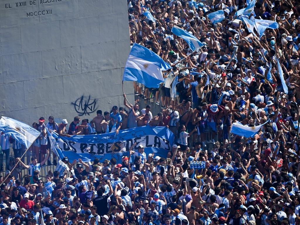 Argentina fans go wild as World Cup win sparks huge celebrations in ...