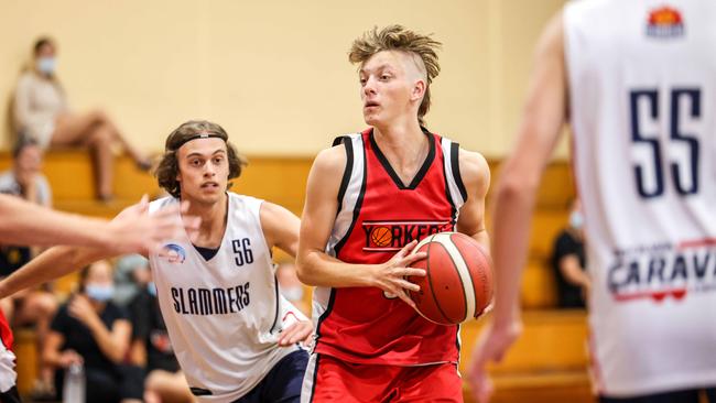 Yorke Valley’s Ryan Kirley surveys the court in the Yorkers’ under-18 boys division one semi-final against Great Southern at Wayville. Picture: Russell Millard