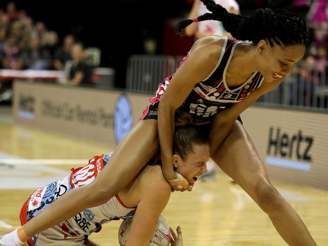 Shamera Sterling of the Thunderbirds clashes with Paige Hadley of the Swifts during the Round 9 Super Netball match between the Adelaide Thunderbirds and the NSW Swifts at Priceline Stadium in Adelaide, Sunday, June 23, 2019.  (AAP Image/David James Elsby) NO ARCHIVING, EDITORIAL USE ONLY