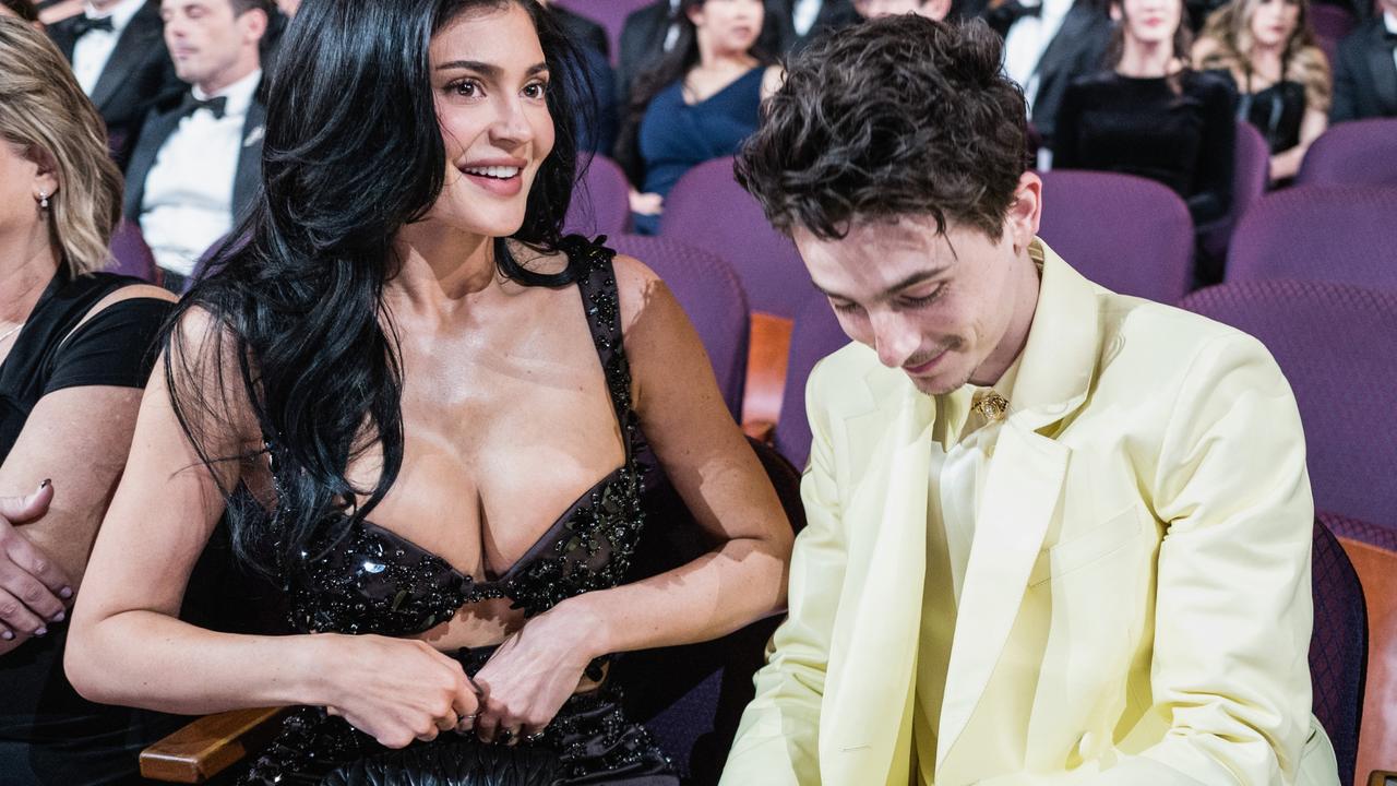 Kylie Jenner Oscars photos reveal ugly truth