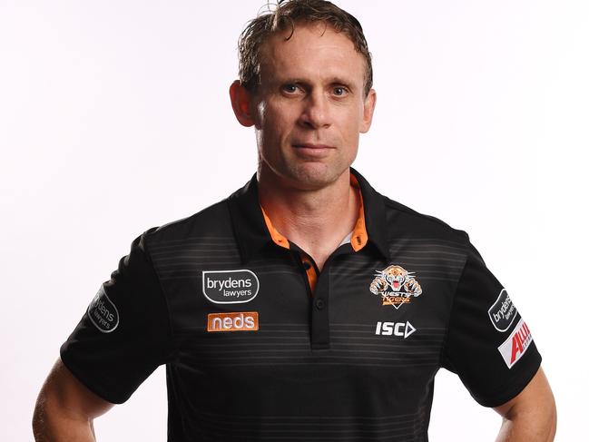 2020 WESTS TIGERS HEADSHOTS AND PORTRAITS - BRETT HODGSON