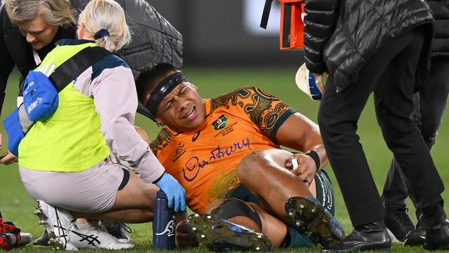 Allan Alaalatoa reacts to his injury w Zealand All Blacks at Melbourne Cricket Ground on July 29, 2023 in Melbourne, Australia. (Photo by Morgan Hancock/Getty Images)