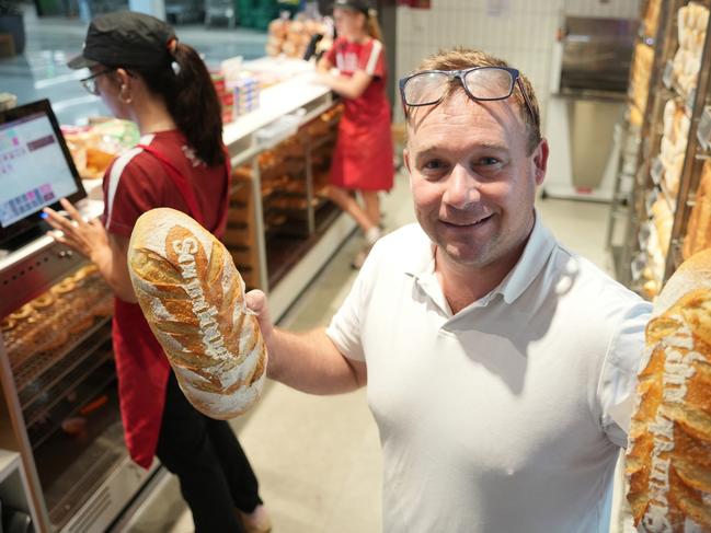 Bakers Delight franchisee Duncan Carter, a fourth-generation baker, has opened his second location in Toowoomba at the Ridge Shopping Centre.