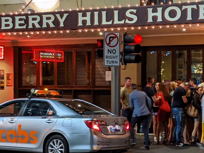 A tightly packed queue at the Strawberry Hills Hotel, Surry Hills Sydney, on Saturday night, December 19, 2020. Supplied