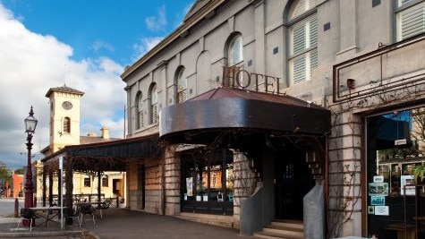 Fifteen people from Melbourne were turned away from Daylesford’s Hotel Frangos over three days this week. Picture: Supplied