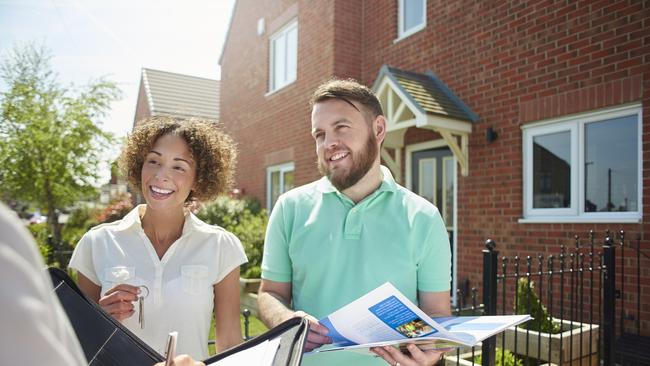 Seeking help from experts such as buyer’s advocates and mortgage brokers is a hot tip for young people who want to buy a home.