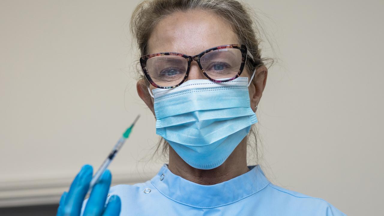 She was about to administer the vaccine. Picture: iStock